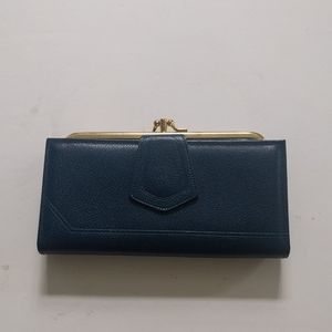 Vintage style genuine leather wallet 🍀🌸💕